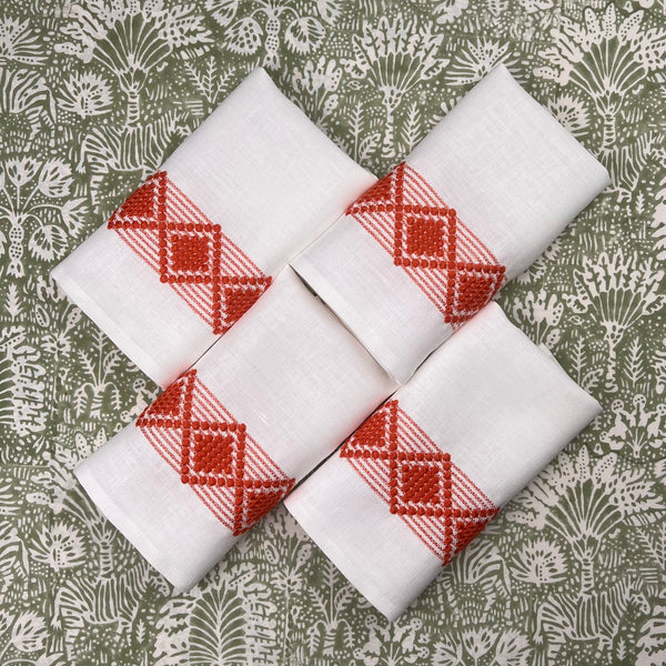 Gift Set: Set of 4 Diamond Napkins in Red & White