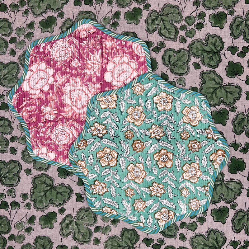 ‘The Breakfast’ Placemat - Scallop - Block Print