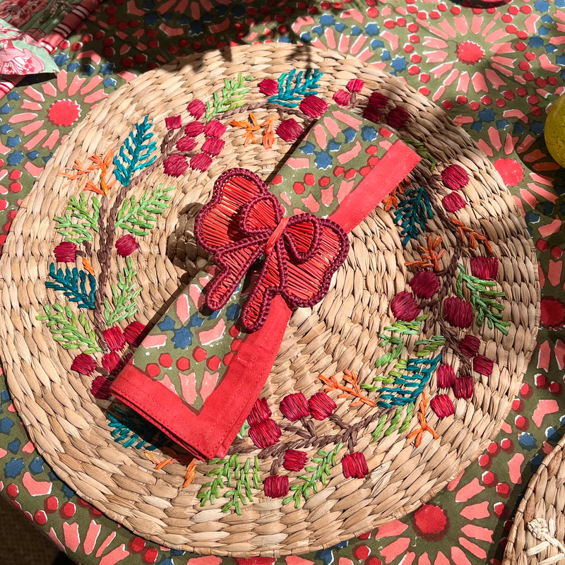 ‘The Raffia Placemat’ - Christmas Wreath