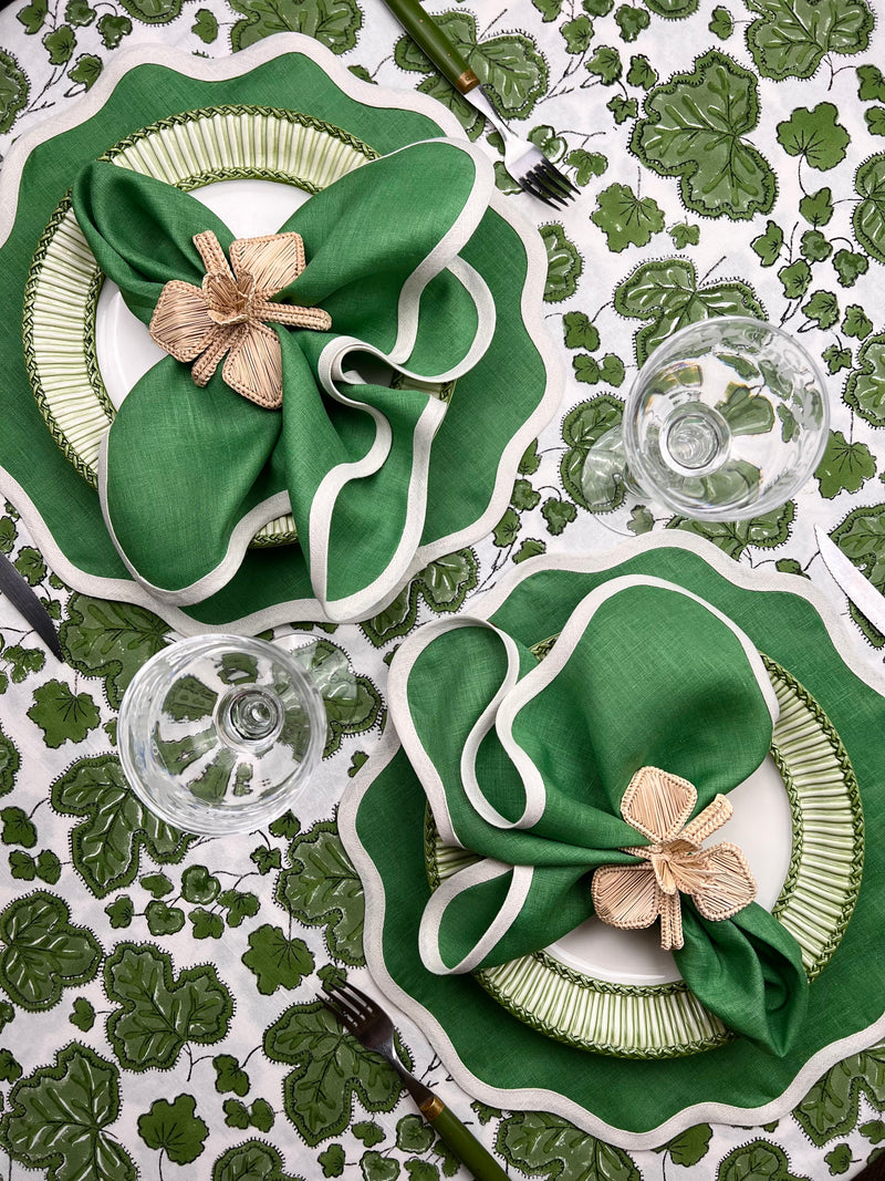 THE SCALLOP NAPKIN