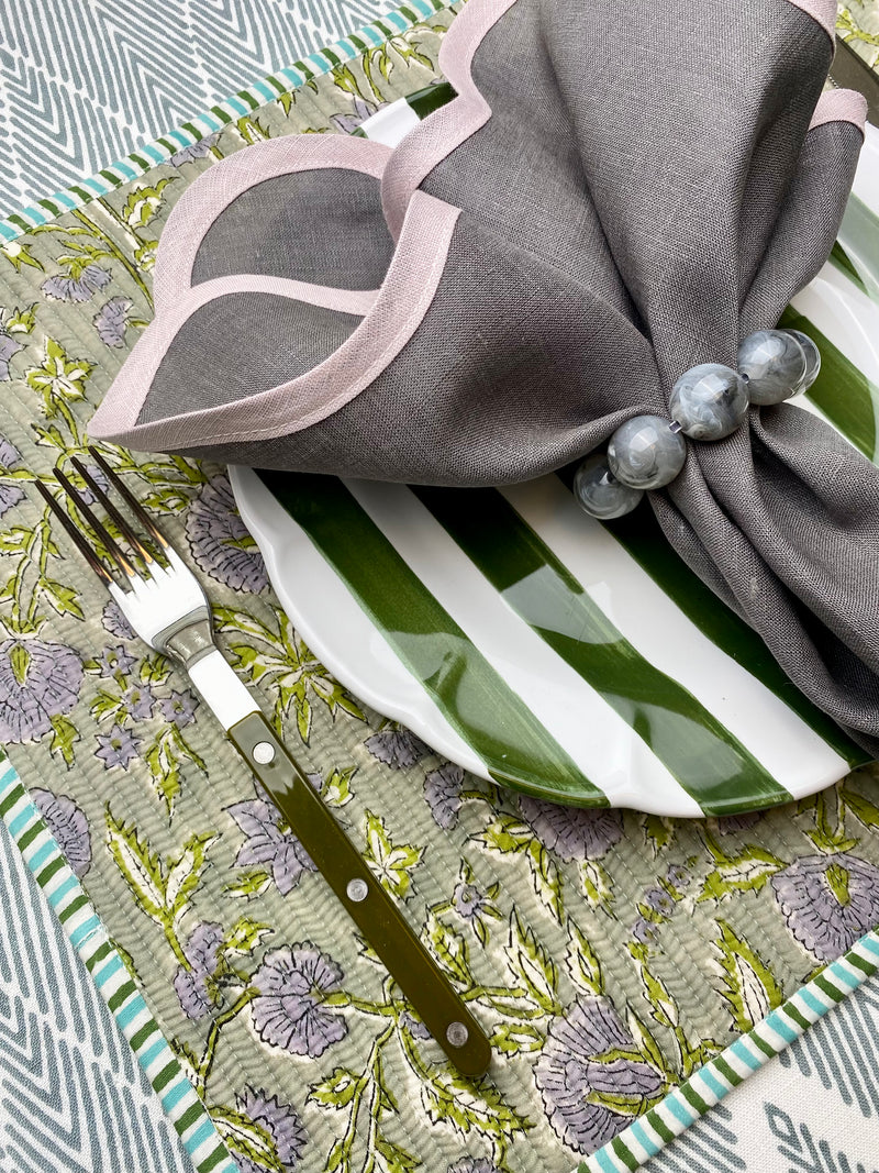 THE SCALLOP NAPKIN