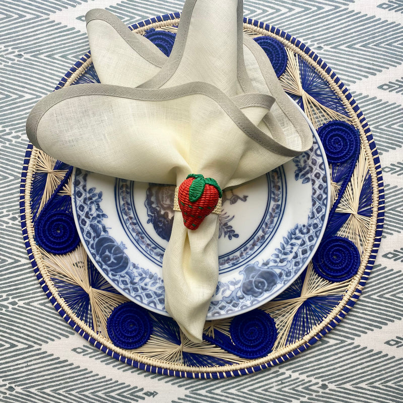 THE SWIRL PLACEMAT